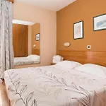1 Bedroom Front In Umago