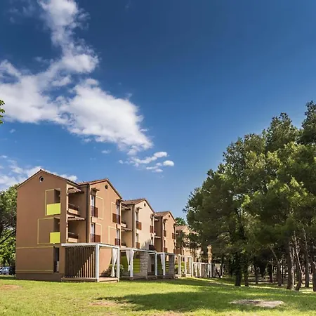 1 Bedroom Front In Appartamento Umago